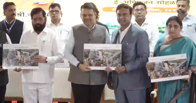 airnews_mumbai's tweet image. मेट्रो २ बीच्या मंडाळे ते चेंबुर या टप्प्याचं उद्घाटनही आज मुख्यमंत्री @Dev_Fadnavis यांनी केलं.

#Metro2B #MumbaiMetro #Chembur