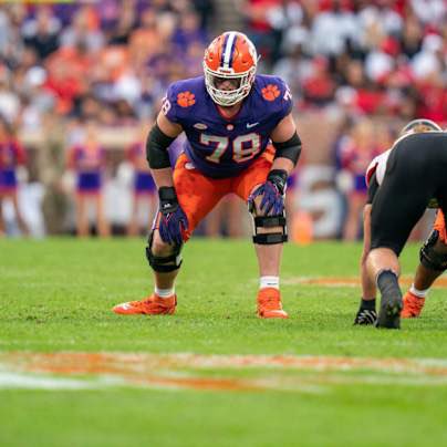 ًBoltUpYo tweet media