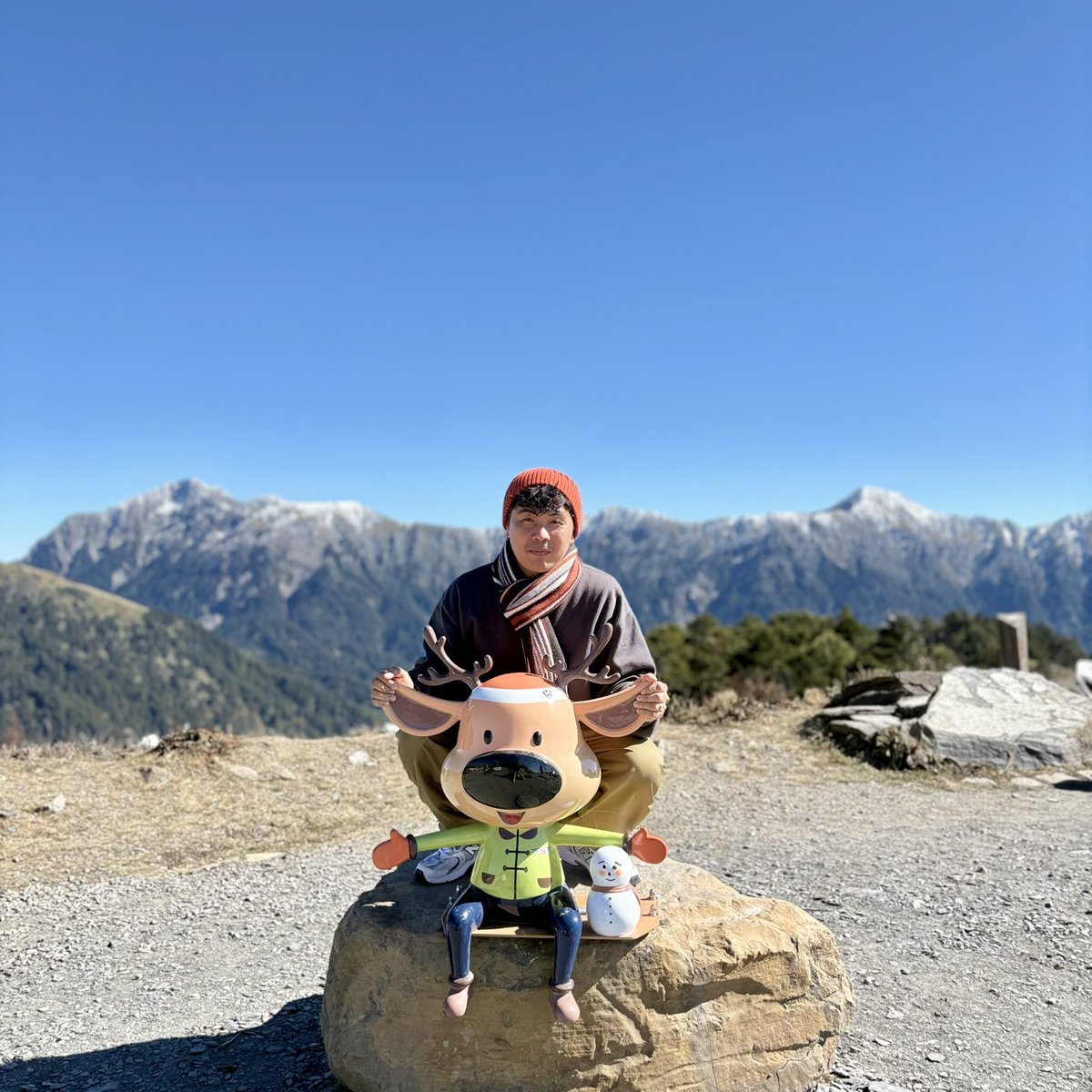 najdz14's tweet photo. another photos of mine 🤳🏼🥶😂🏔️🧣🚶🏻🇹🇼 https://t.co/o0o4tSt8jW