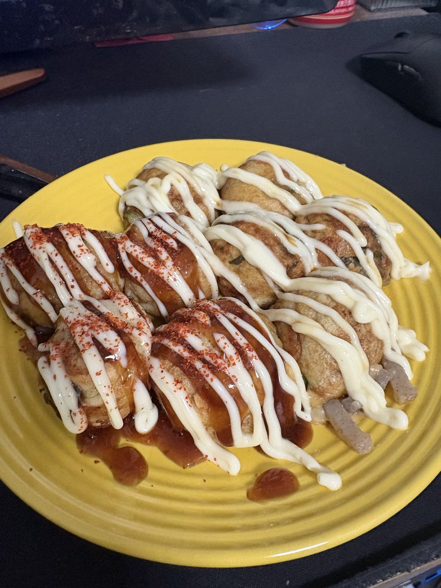 ibumelon tweet media