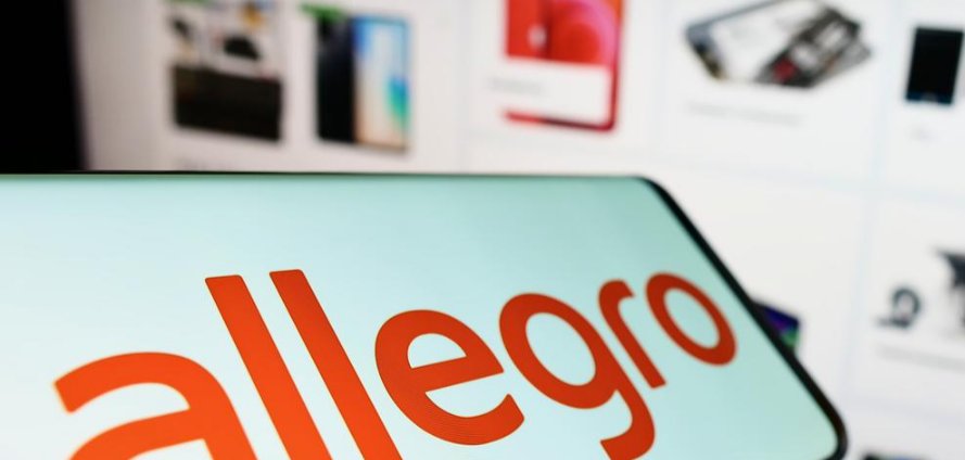 Lukasz_on_GPW's tweet image. #Allegro miało w marcu 22,35 mln użytkowników (Real Users) na wszystkich urządzeniach wobec 22,2 mln miesiąc wcześniej - wynika z badania Mediapanel, Polskiego Badania Internetu.

Zasięg Allegro, czyli procentowy udział realnych użytkowników odwiedzających dany kanał mediowy w