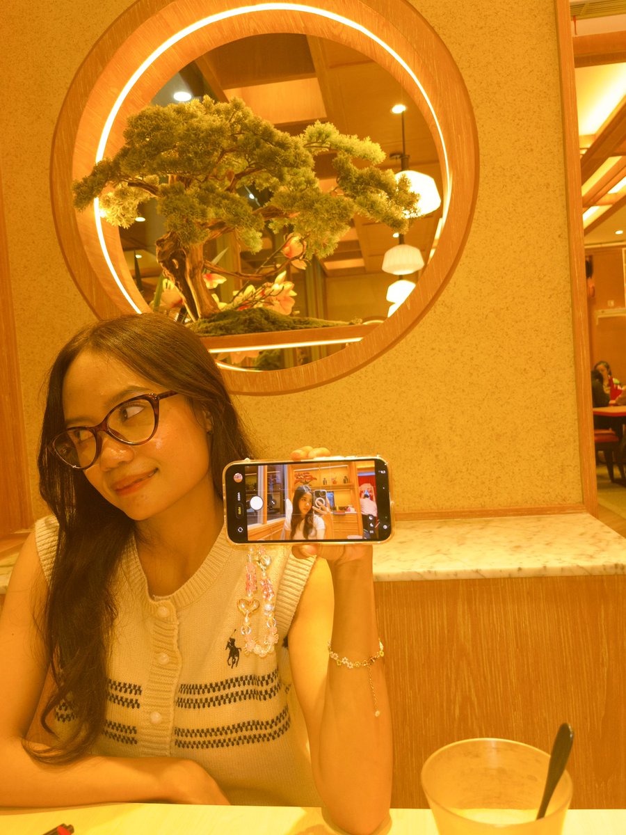 𝓻𝔂𝓷 tweet media