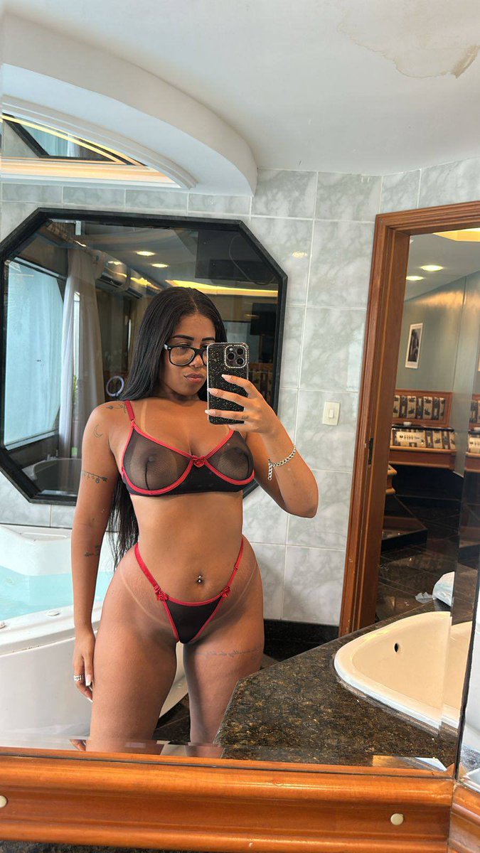 mayzitta___'s tweet photo. 🥵🥵🥵 https://t.co/jyNk4GkuSu