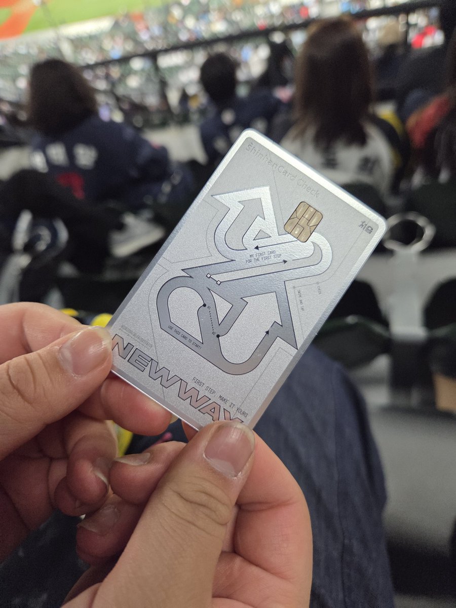 므아⁹¹ ¹³ tweet media