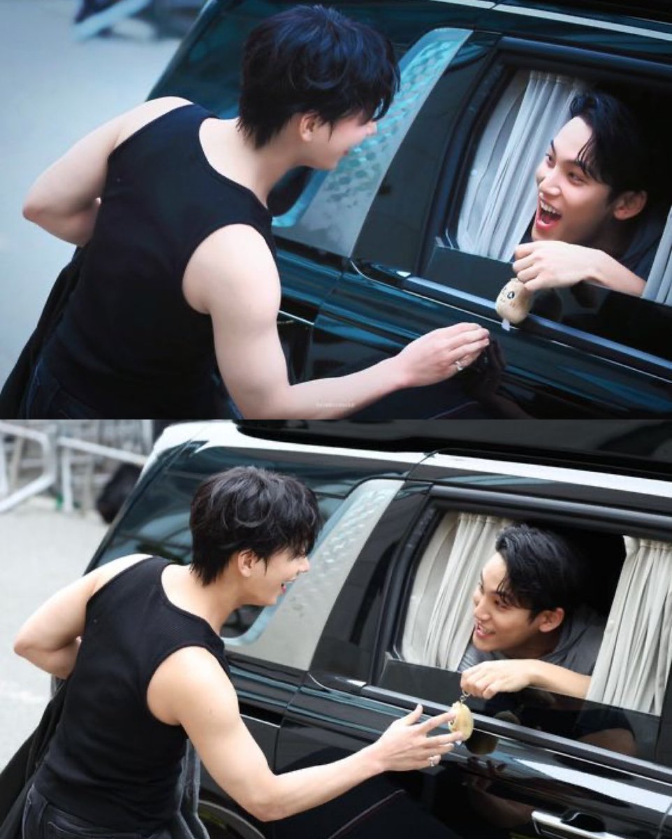 𝒜.ℛ tweet media