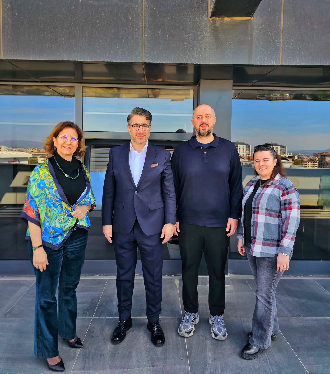 Buttim Ticaret Merkezi Yönetim Kurulu Başkanı Mali Müşavir Gülten Demir Varol ve Mimar Osman Can Sözüneri'ne nazik ziyaretleri için teşekkür ederim.

 #BilenPatent #univation #hasansözüneri #Mimarlık #bursa #buttim