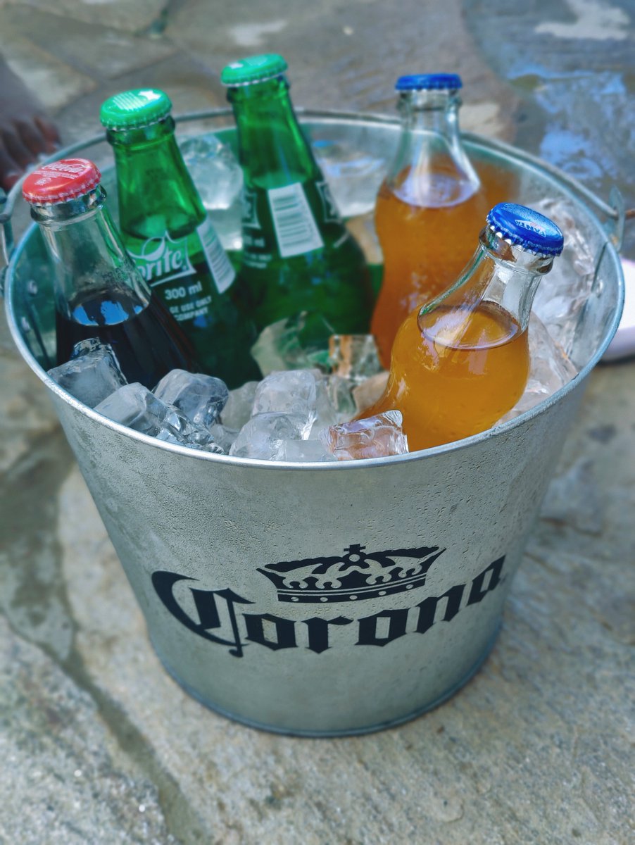 dorawo's tweet photo. Bucket is full...
Rolling with my crew. https://t.co/jc8HmGuSXQ