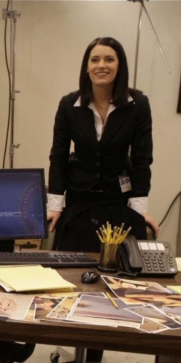 M / Paget's Prentiss Wig tweet media
