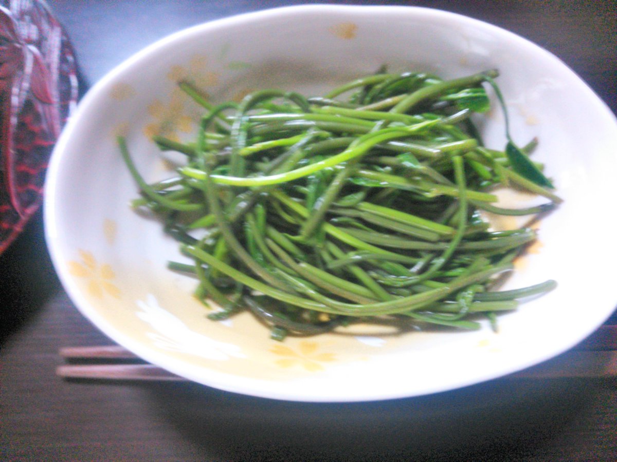 くっくろびん tweet media