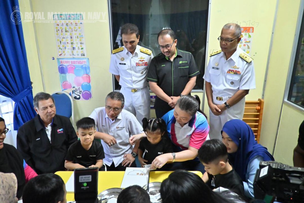 RMN HQ LNB Official tweet media