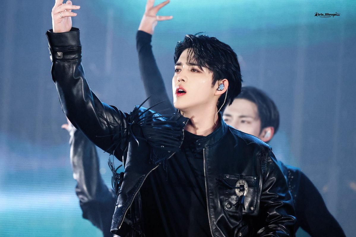 IRIS⚜️ tweet media