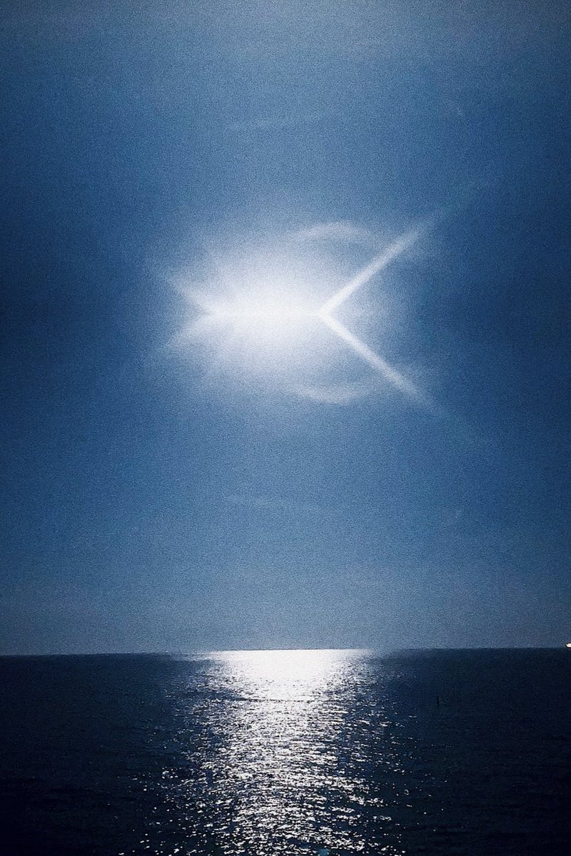 ヤブソン tweet media