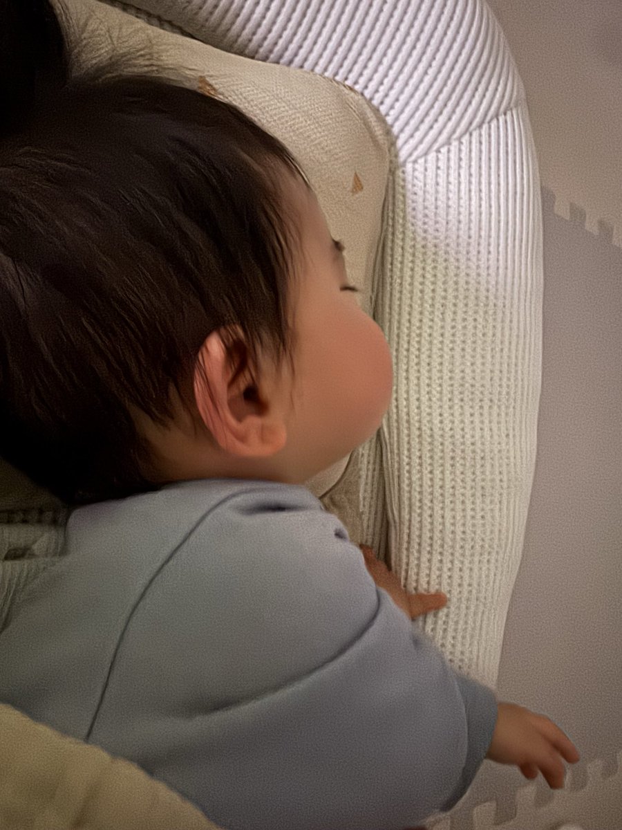 あかね tweet media