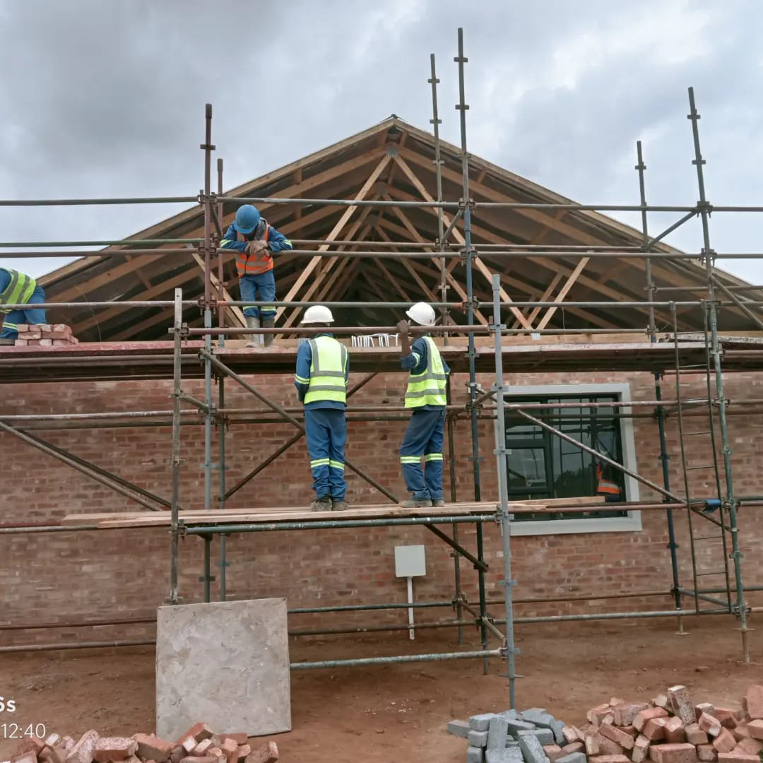 CONSTRUCTION & ENGINEERING tweet media