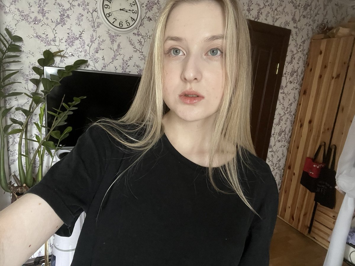 цветочек tweet media