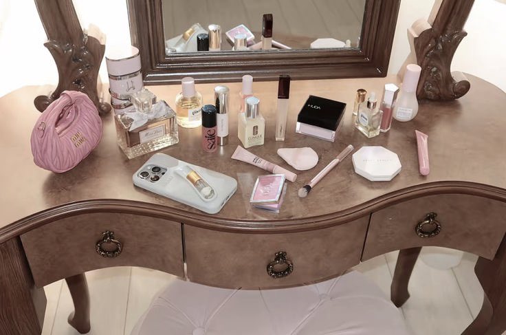 𝓇𝑜𝓈𝒾𝑒 tweet media