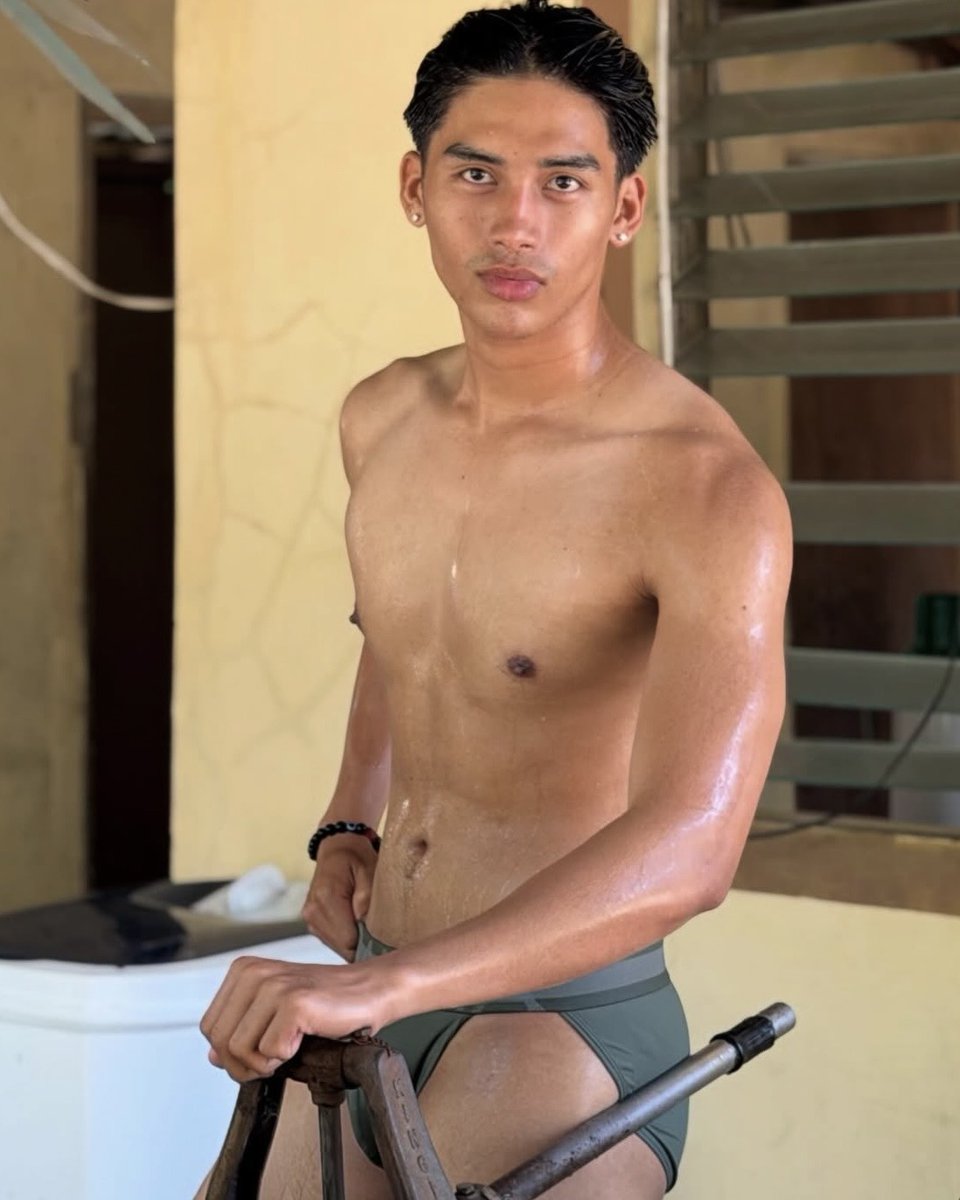 Baethology's tweet photo. IG : https://t.co/DaNl8JgzOZ
FB : https://t.co/N27bQuQt26
IG/X: @markjamsss 

#pinoy #sexypinoy #pinoybae #pinoymodel #model #malemodel #pinoymodel #pogi #bae #baeph #hotpinoy #underwear #cutepinoy #filipino #shirtless #gwapongpinoy #gwapo #handsome #sexymale #cuteguys https://t.co/YQRbxWeF42