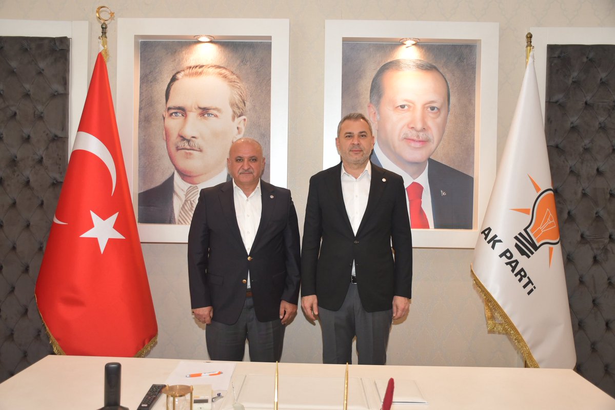 Akpartialanya07 tweet media