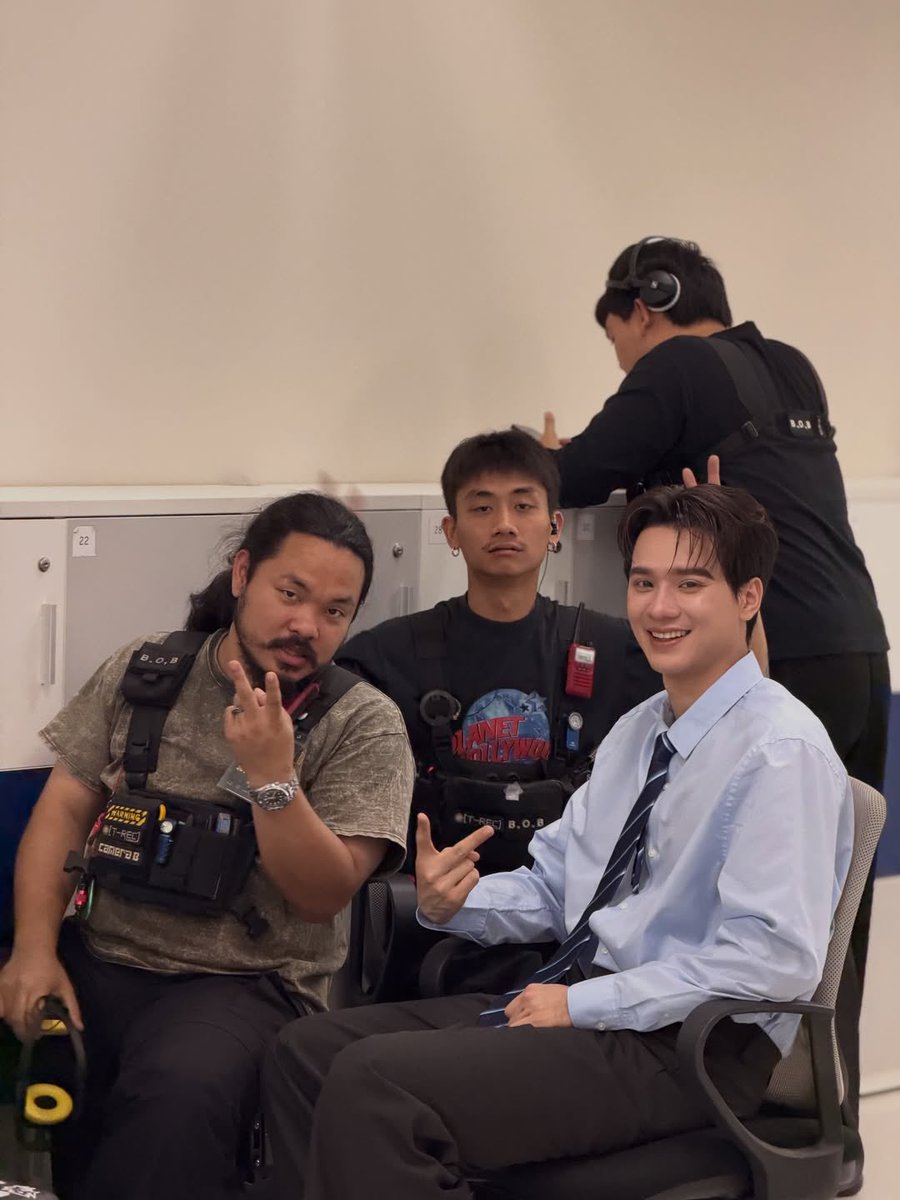 KengHaritLand tweet media