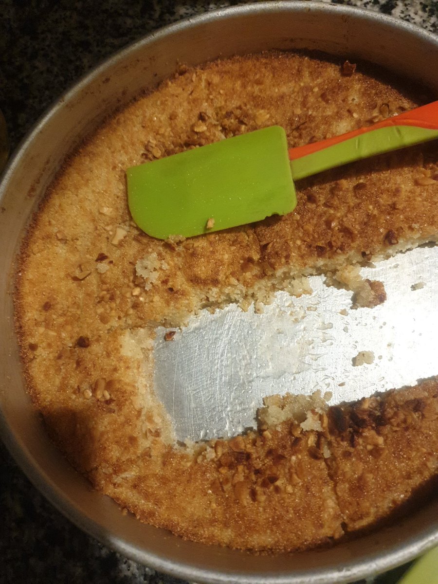 ايوه بخاف من سماح 🦊™ tweet media