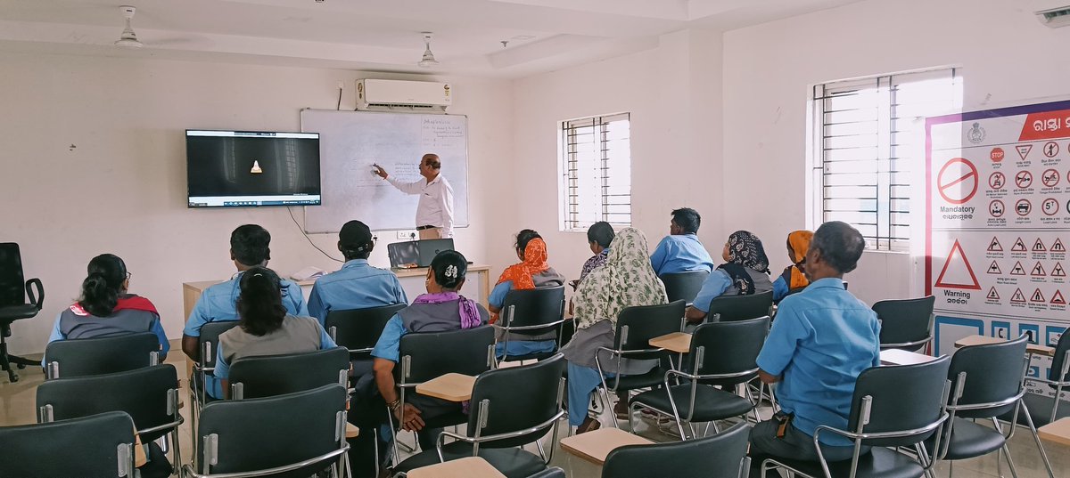 CRUT_BBSR's tweet image. Crew training on Safe Driving Habits &amp;amp; Fire Safety was conducted at Patrapada Depot.

Empowering our crew with essential skills to ensure safer journeys and quick response during emergencies.
#SafeTravel #FireSafety #AmaBus 

@IPR_Odisha @HUDDeptOdisha @dr_kcmahapatra