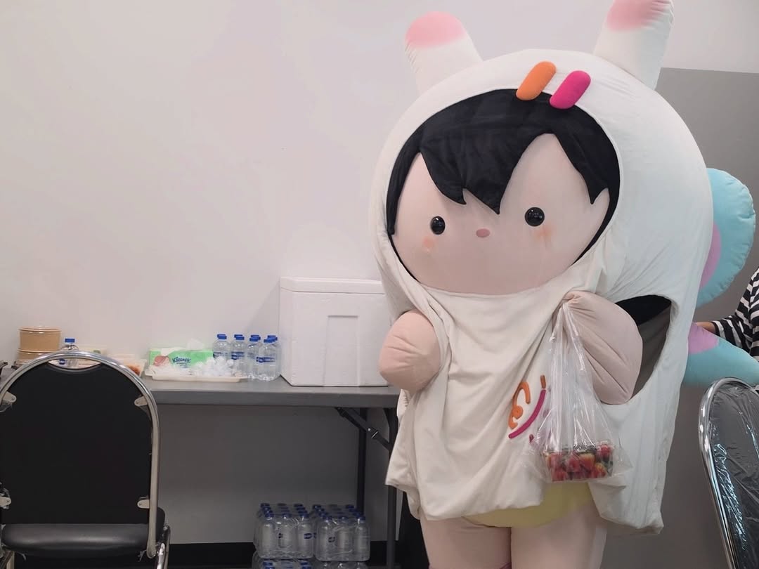 hyun🗝️🌙 tweet media