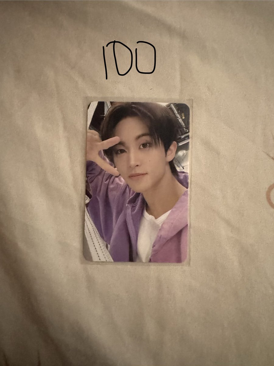 dreamersaday's tweet photo. WTS LFB

hello po !! anyone inch? 

DREAMSCAPE (construct ver) mark pc - ₱100

BTTF digipack unsealed jisung / jeno - ₱40 (no pc, good for new collectors) 

— payo / dop (2 days after oc)

mop: gcash / bank transfer

mod: jnt 

tags: nct dream mark pc jisung jeno https://t.co/1mCmJ9ZG8t