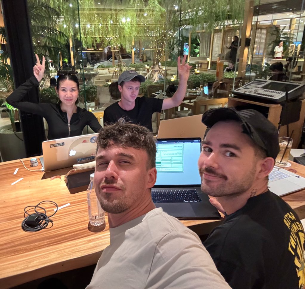 GM buidlers 

Just woke up, what did I miss?