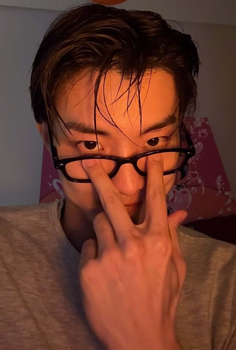 bex 🥚 tweet media