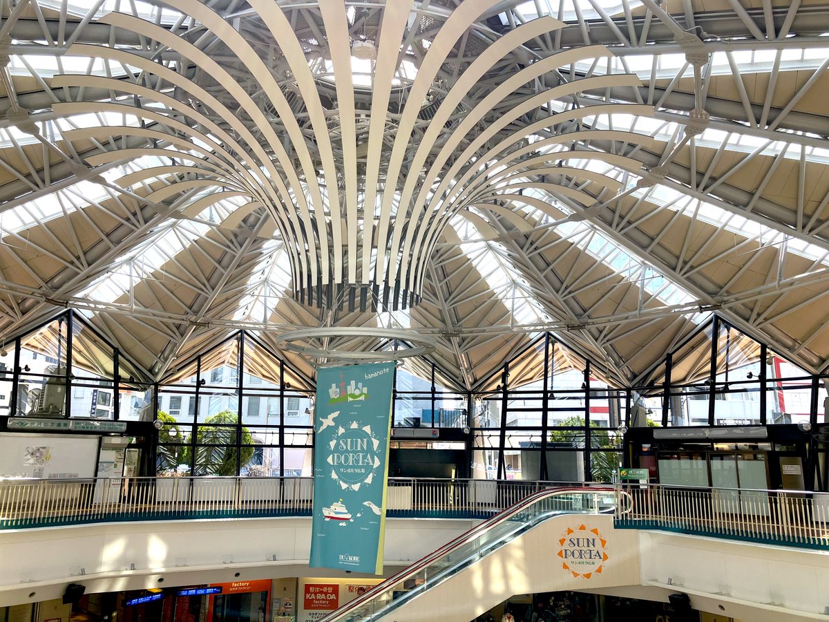 優雅装う神戸市民bot tweet media