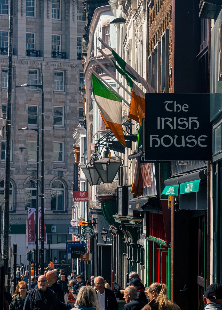 𝘼𝙎𝙃 🫧 tweet media