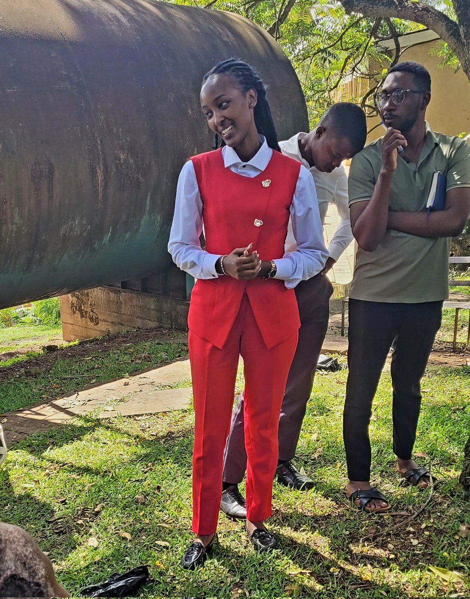 RAYZUG 1 tweet media