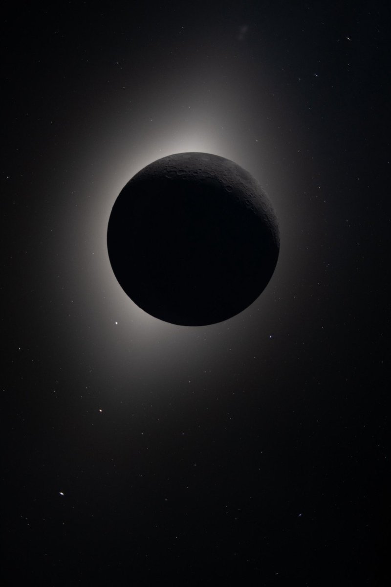 astropics's tweet photo. Historic https://t.co/bb6wh96ElM