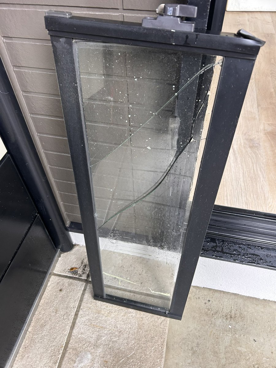 さくたろう tweet media