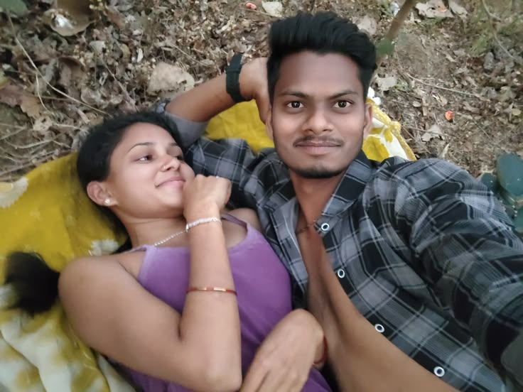Cam_malliga's tweet photo. காட்டுல கள்ள ஓலு https://t.co/K9rEQZ8RrP
