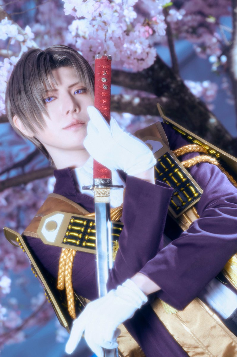 aohungry_cos's tweet photo. cosplay
刀剣乱舞/へし切長谷部

.
photo ekさん https://t.co/C1cH6rBWzM