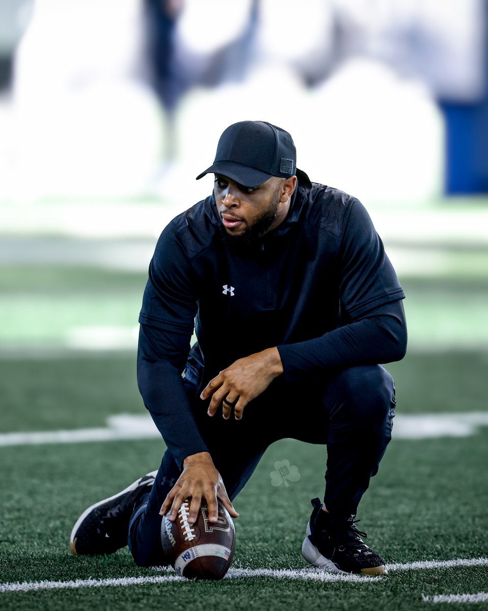 Matt Freeman tweet media