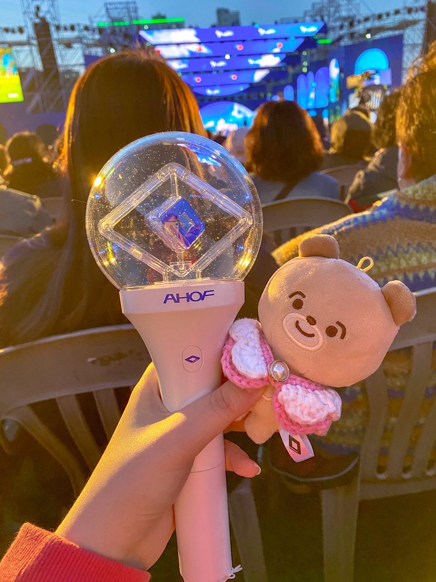 ʚ딘이ɞ tweet media