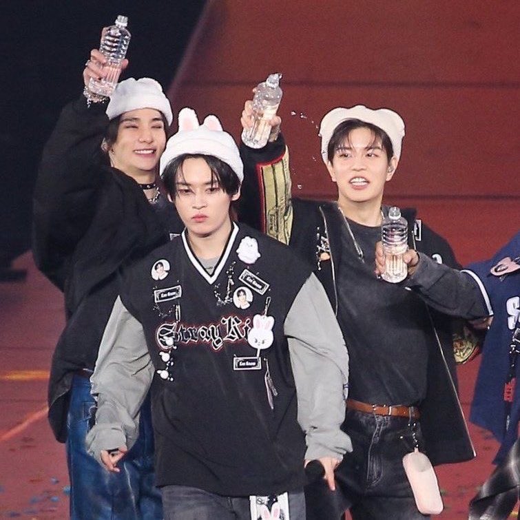 ℳ𝙞𝙣𝙣𝙞𝙚𐙚🐰ྀི♡.⋆ tweet media