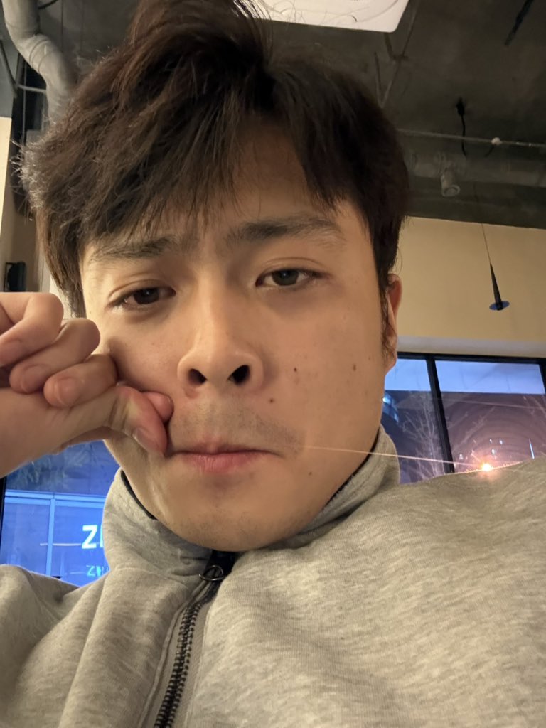 糯米王 tweet media