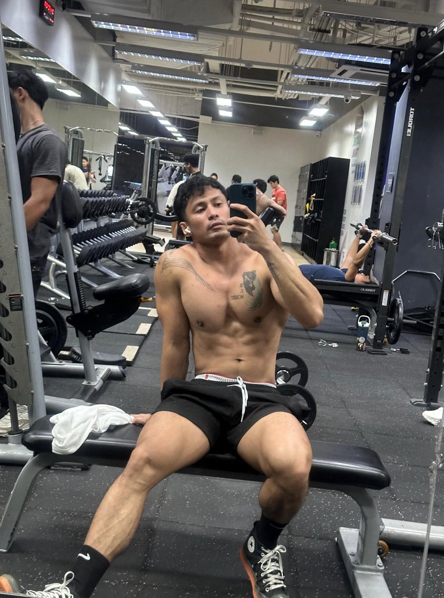 ᗩᒪYᘔᘔᗩ ᗰᗩE⁽²⁰⁰ᵏ ᵒˡᵈ ᵃᶜᶜᵗ⁾ tweet media