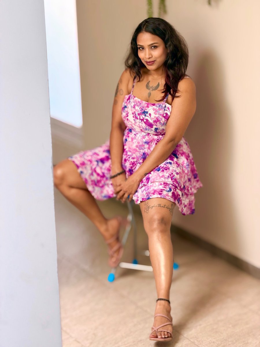 Jevonh30's tweet photo. 46 years old but still have a hottest body shape.. 🥵 https://t.co/zj8EJReYmw