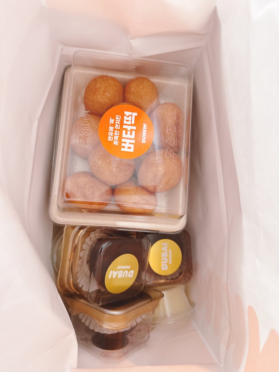 sachicoro0's tweet photo. 今回ペンミ以外でも多少時間があって よく韓国行ってるのに行ったことなかった有名どころで食べたり肌管理したりした！満喫した！ https://t.co/VuQzh4cp13