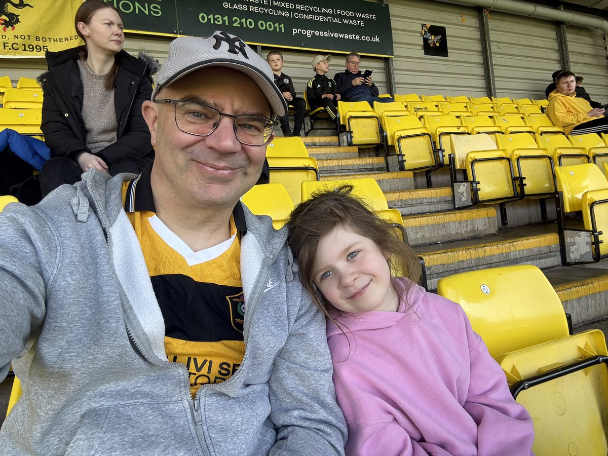 Stuart Barrie tweet media