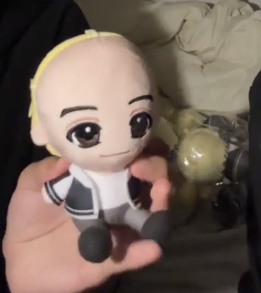 らふ・乱数🍐 tweet media