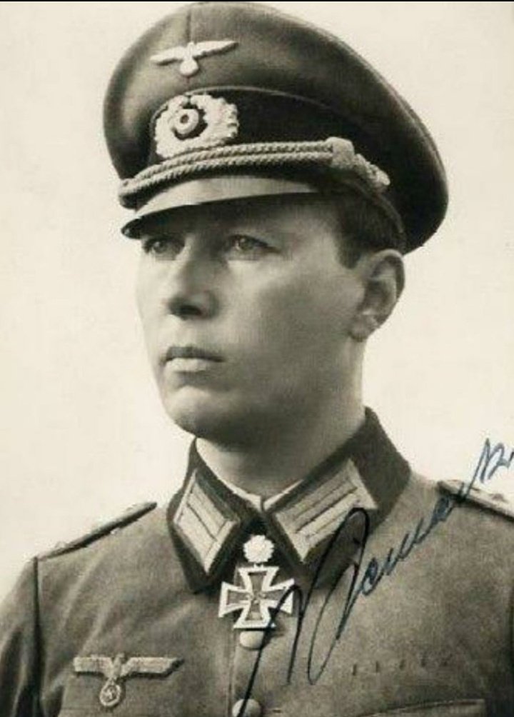 やっぱ大モルトケ@ Die Zeitwanderer tweet media