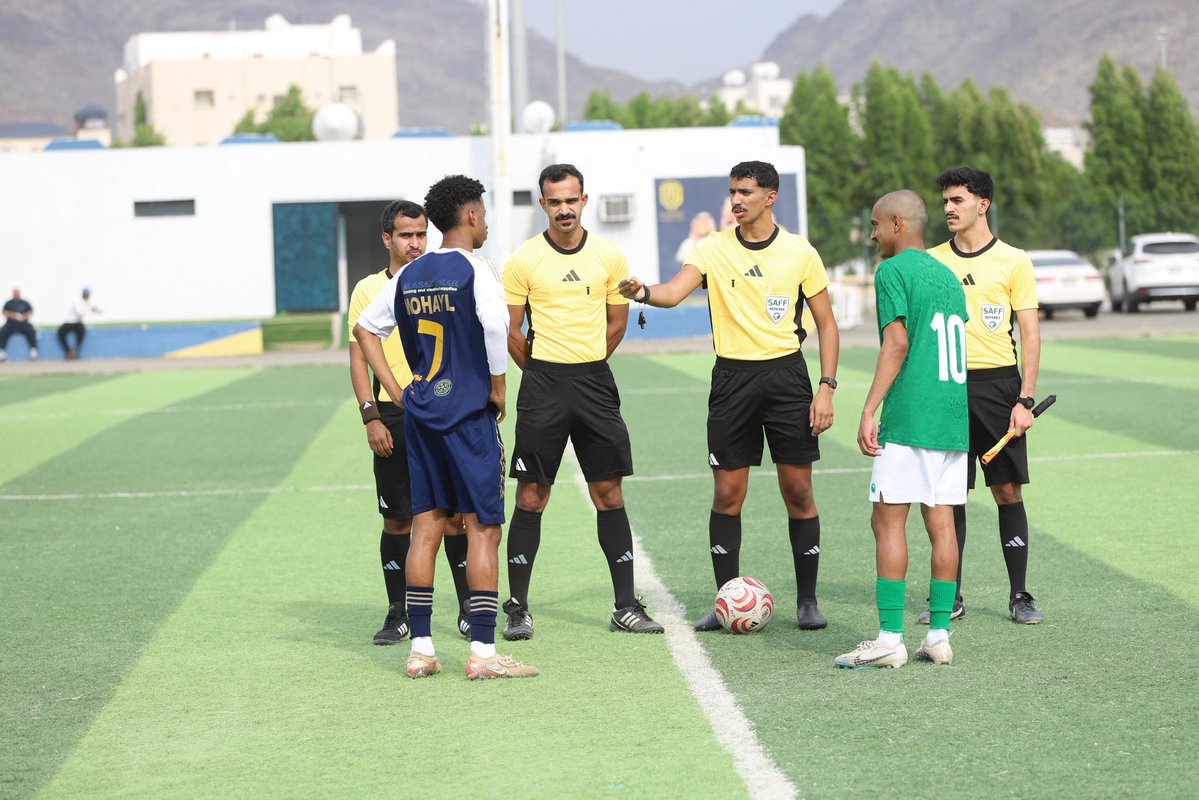 نادي محايل السعودي tweet media