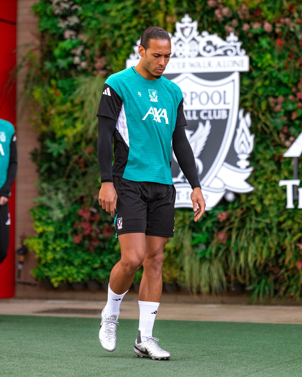 Liverpool FC tweet media