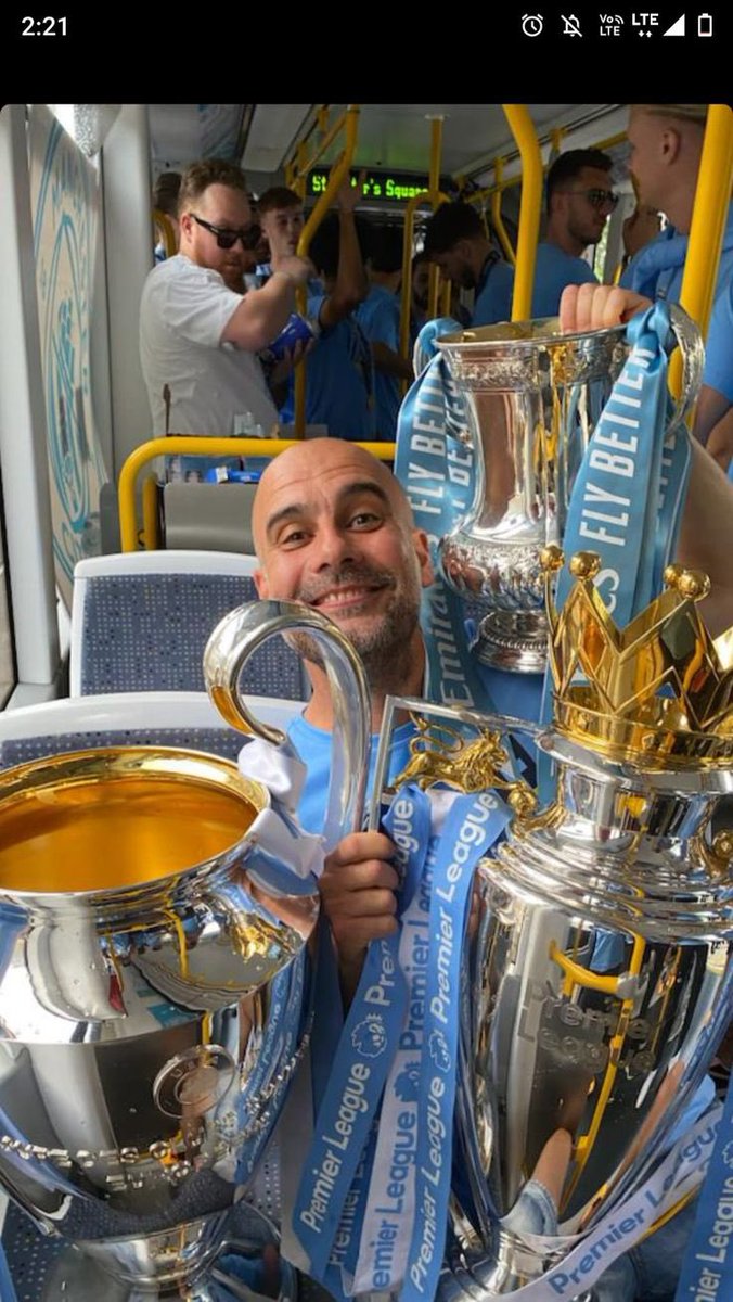 𝐄𝐥𝐢 tweet media