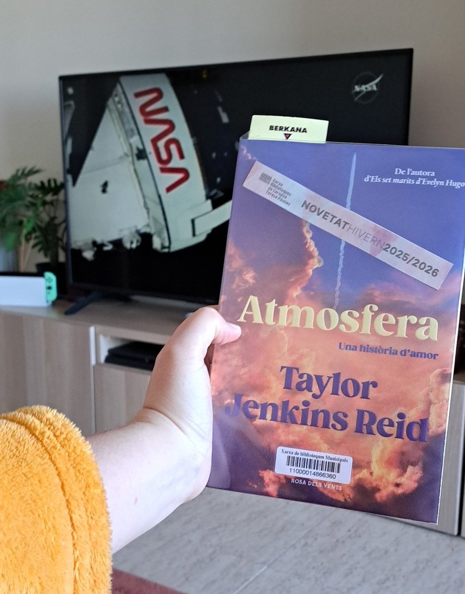 Núr (barantos era) 🧁🍋✨ tweet media